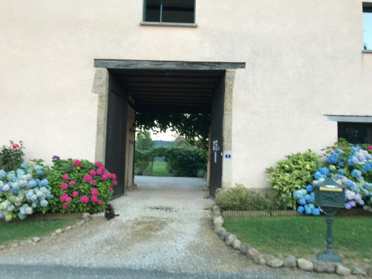 Gite Du Paradis Vieuzos Eksteriør billede